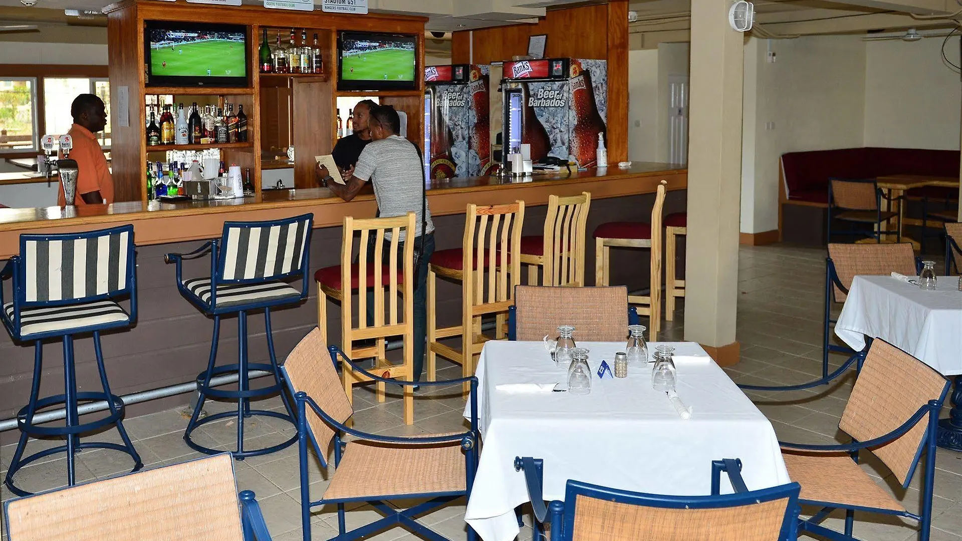 *** Resort Time Out Hotel Christ Church Barbados