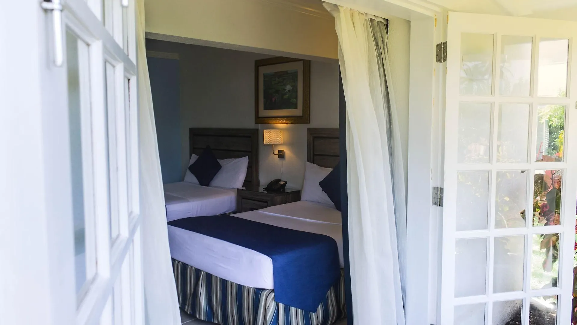 Time Out Hotel Christ Church Resort