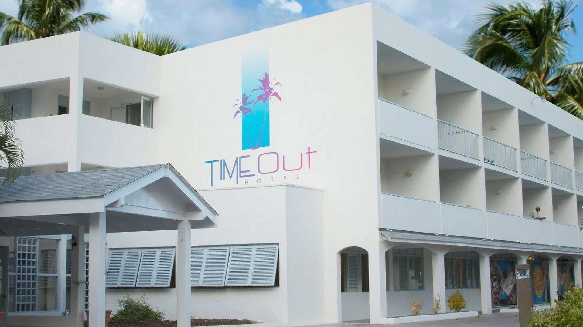 Time Out Hotel Christ Church 3*,
